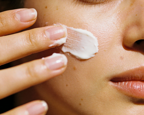 NAD+ – warum erschöpfte Haut mehr Energie braucht